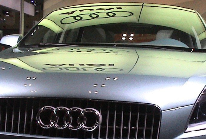 Audi setzt auf Lochblech-Fassaden