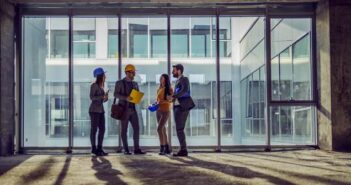 Architekten finden: So finden Bauherren den perfekten Hausplaner ( Foto: Adobe Stock- dusanpetkovic1 )