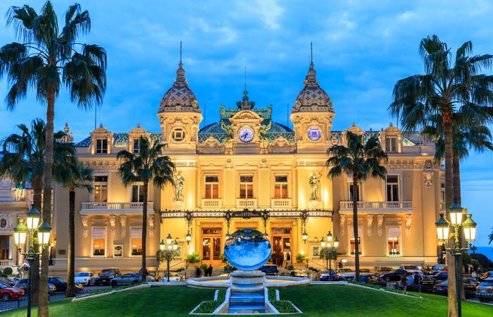 Geht es um die ältesten Casinos der Welt, muss natürlich Monte Carlo ebenfalls aufgezählt werden. ( Foto: Adobe Stock-pigprox)