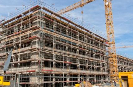 Bezahlbares Bauen und Wohnen: Handlungsbedarf für Regierung Wohnungsnotstand: Regierung muss handeln für bezahlbares (Foto: AdobeStock - Jakob Kamender 35233093)