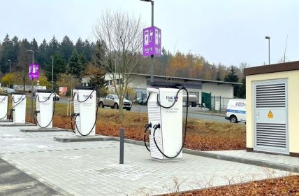 TEAG Mobil errichtet einen der größten Ladeparks in (Foto: TEAG Thüringer Energie AG)