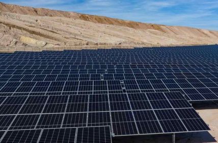 RWE plant neue Photovoltaikanlage im Tagebau Hambach (Foto: RWE.)