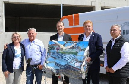 Neues Logistikzentrum in Bayern schafft Synergien und erhöht (Foto: trans-o-flex Express GmbH & Co. KGaA)