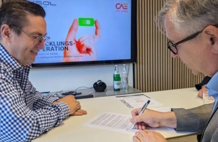 AXSOL und CAE kooperieren für zukunftsweisende (Foto: AXSOL GmbH)
