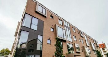 (Foto: © aluprof.com) APARTMENTGEBÄUDE WÜLLNERSTRASSE, Köln, Deutschland. Angewandte Systeme: MB-77HS, MB-86 SI, MB-TT50