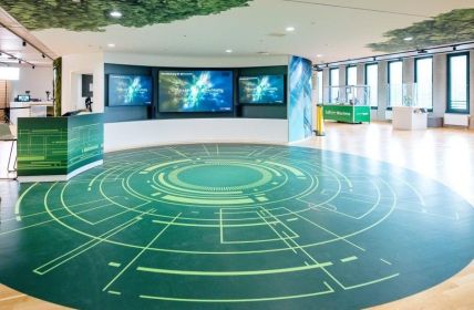 Schneider Electric eröffnet Innovation Hub auf Düsseldorfer EUREF-Campus (Foto: Gruppe C Photography)