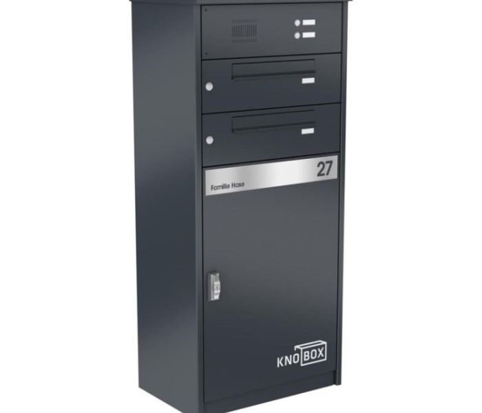 Die KNOBOX in der XL-Maximalversion mit zwei Briefkästen, Klingeln, (Foto: Max Knobloch Nachf. GmbH)