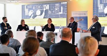 120 Planer vernetzen sich beim Niedersachsen Bautag zu (Foto: VHV GRUPPE)