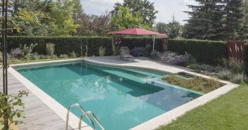 Kraftvolle Turbinenschwimmanlagen für komfortables Pooltraining und Wellness ohne (Foto: BINDER GmbH & Co. KG)