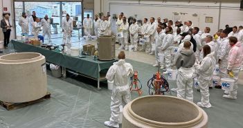 CROM-Zertifikatslehrgang Schachtsanierung vermittelt praxisnahes Know-how für über 110 (Foto: MC-Bauchemie, Bottrop)