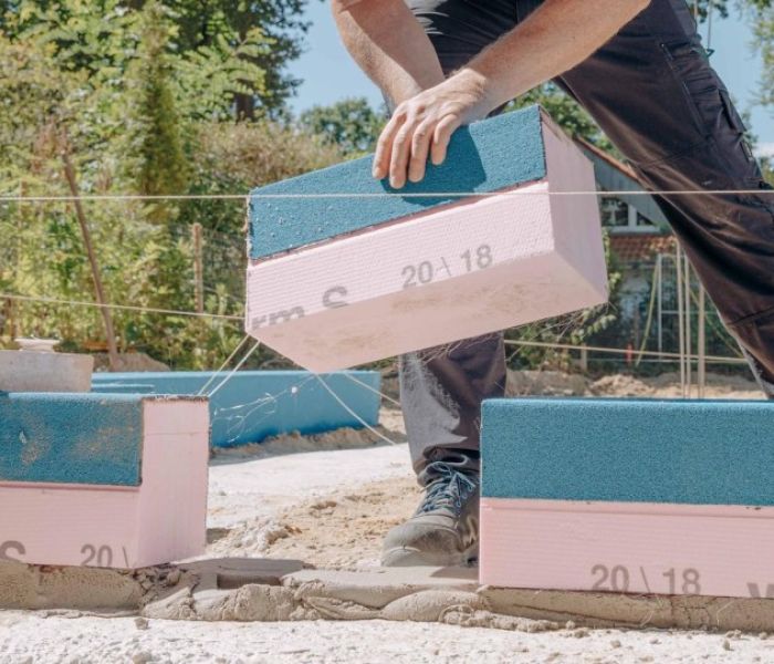 WP Therm S übernimmt im Sockel- und Übergangsbereich die Funktionen (Foto: Remmers)