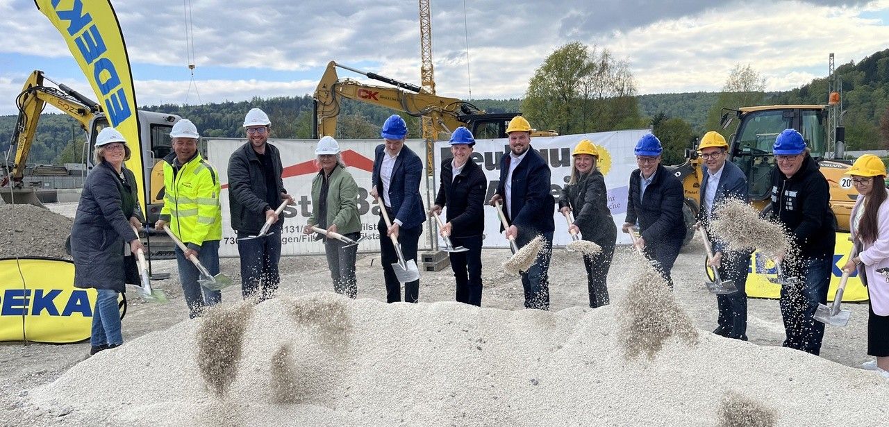 Spatenstich für neuen Edeka Mangold startet Bau in (Foto: Gemeinde Plüderhausen)