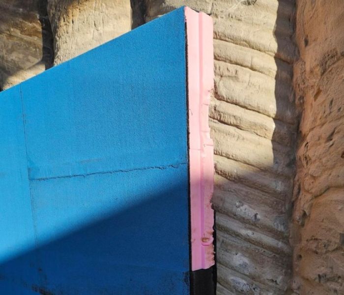 WP Therm P kombiniert Frischbetonverbundabdichtung und Wärmedämmung (Foto: Remmers)