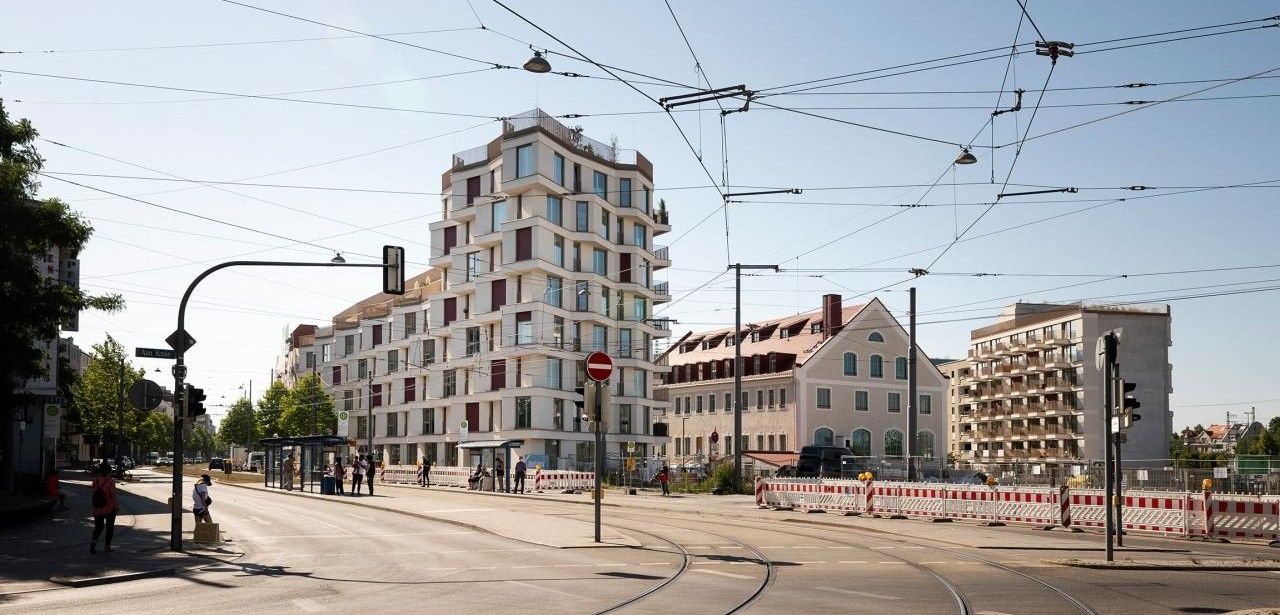Denkmalgerechte Sanierung verbindet Neubau im autofreien kupa-Quartier München-Pasing (Foto: Sorin Morar. Schüco International KG)