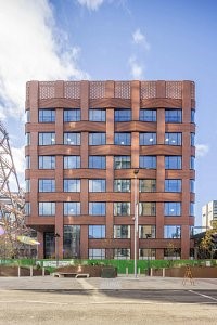 Three New Bailey, Manchester, Großbritannien. Eingesetzte Systeme: MB-70, MB-SR50N EFEKT. (Foto: ALUPROF DEUTSCHLAND GmbH)