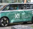 Katja Mast besucht WeberHaus Rheinau praxisnah mit Fraunhofer (Foto: WeberHaus GmbH & Co.KG)